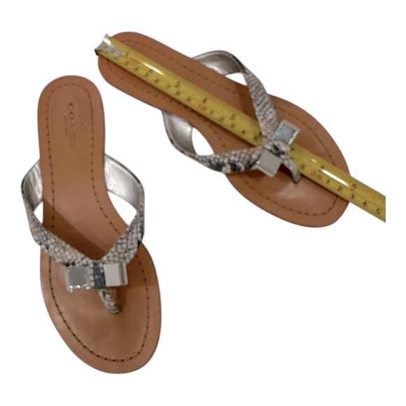Coach Silver Sandals with Decorative bow Coach Sable Thong Sandals Women’s 5 B - Picture 11 of 11